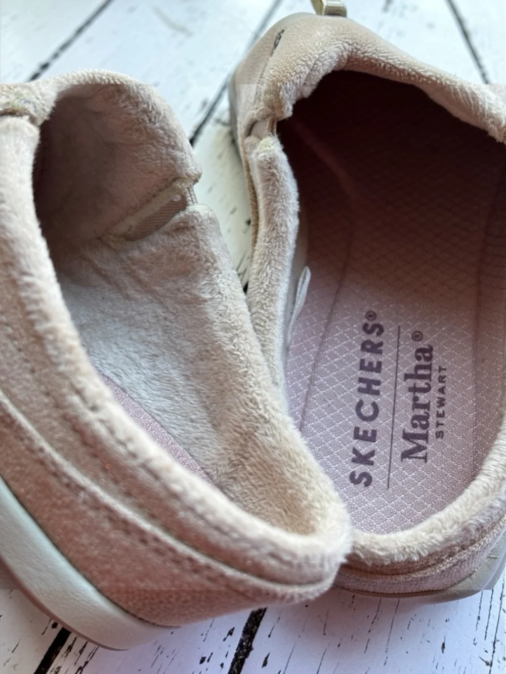 Skechers Martha Stewart Slip-On Clogs Women’s 6.5 Pink Faux Fur Lined Comfort - Picture 9 of 9